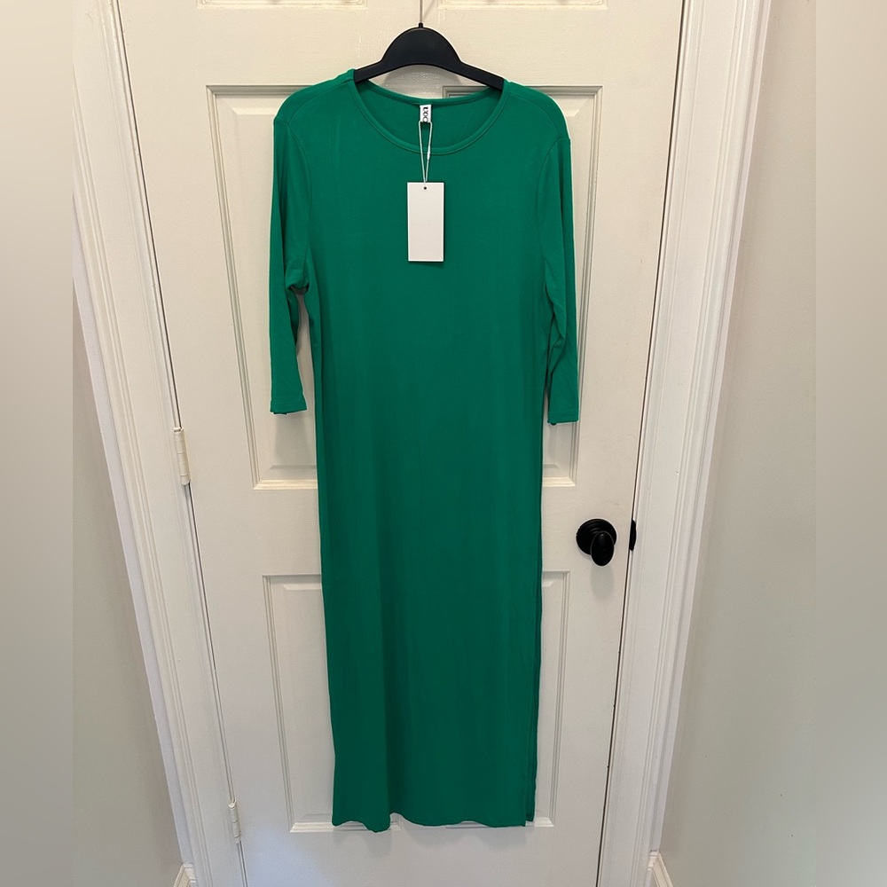 NWT Uoozee Long Sleeve Long Tunic